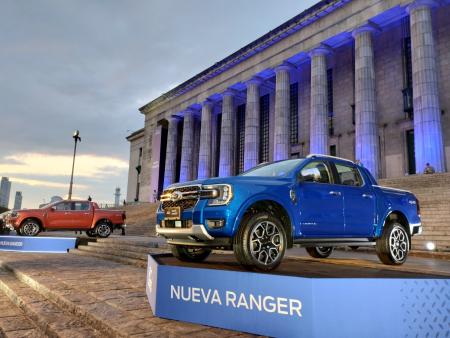 Ford exhibió la nueva Ranger en la facultad de Derecho